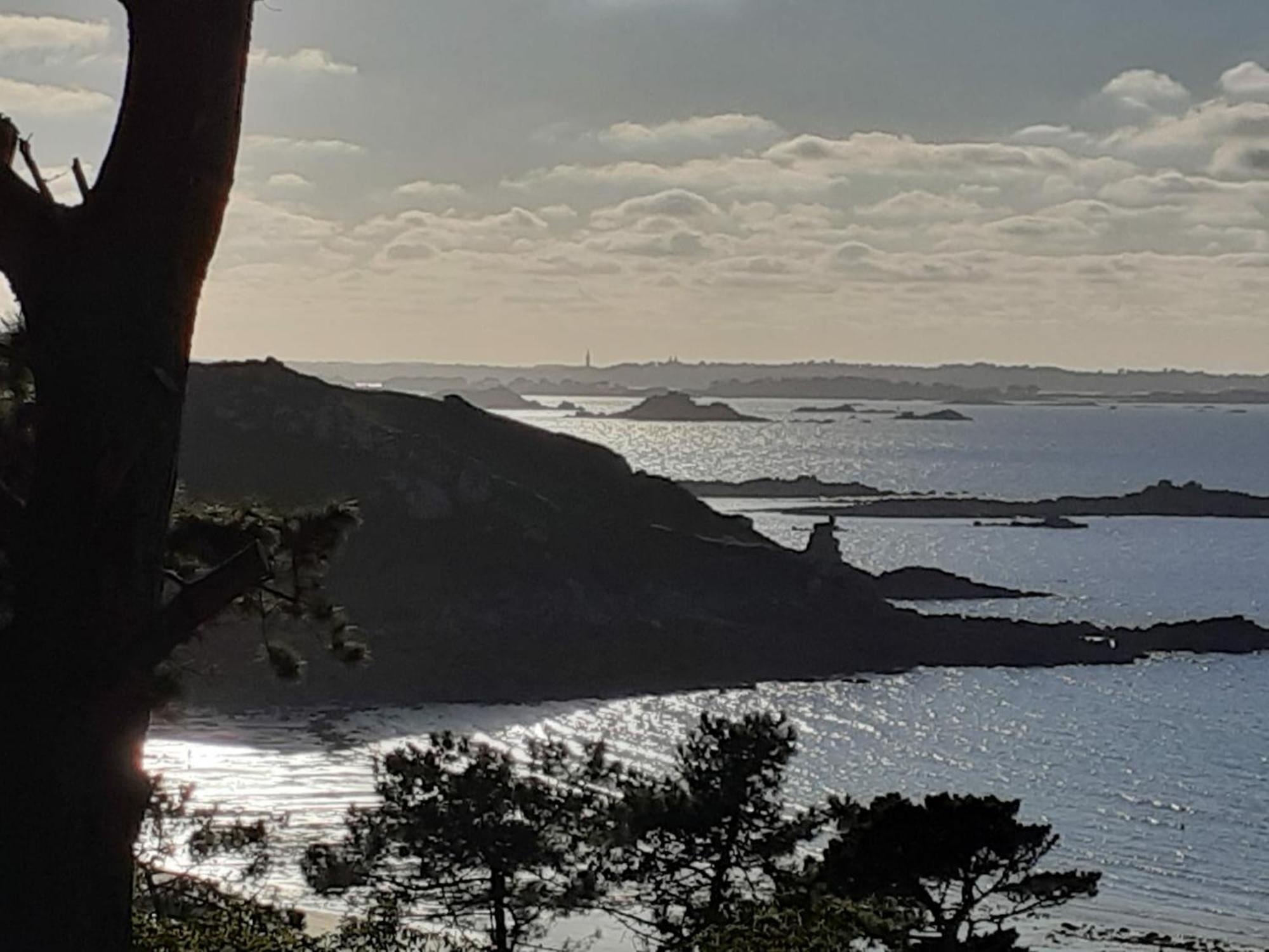 Maison Cosy Vue Mer A Guimaec Eksteriør bilde